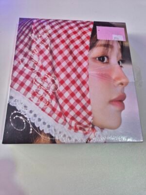 (Stock) CHUU - 1st Album [XO, My Cyberlove] (Love Ver.)